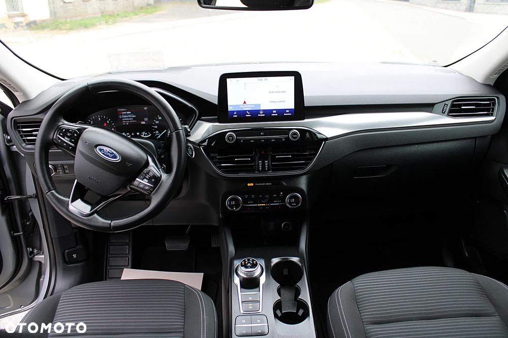 Ford Kuga 2.0 EcoBlue 4x4 TITANIUM - 19