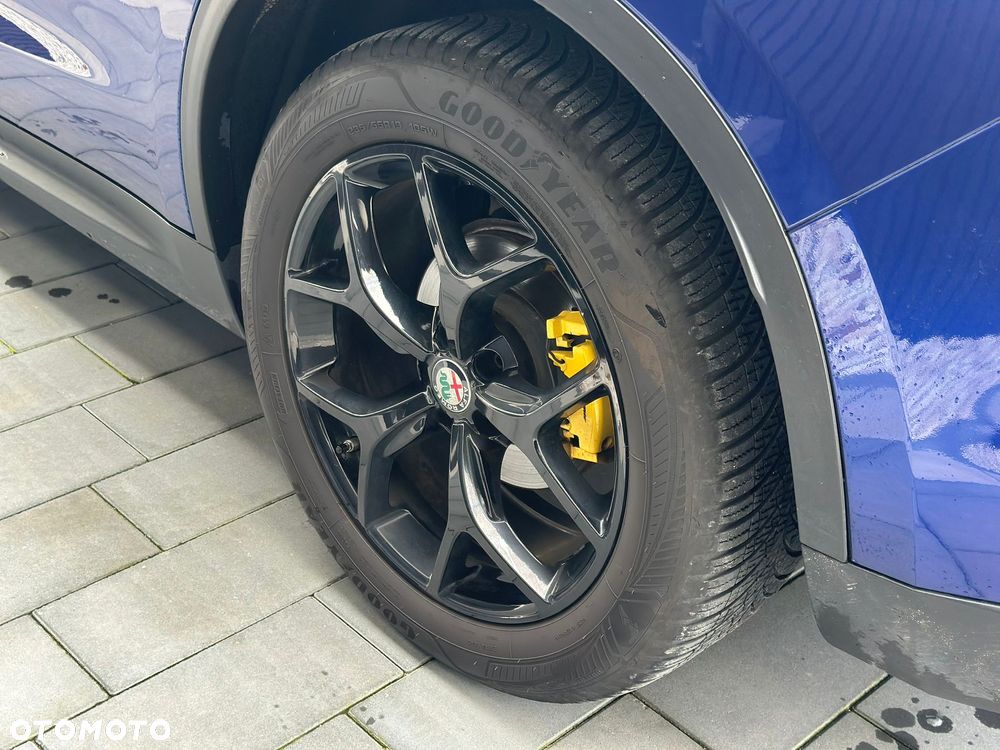 Alfa Romeo Stelvio 2.2 16V AT8 Q4 Sprint - 8