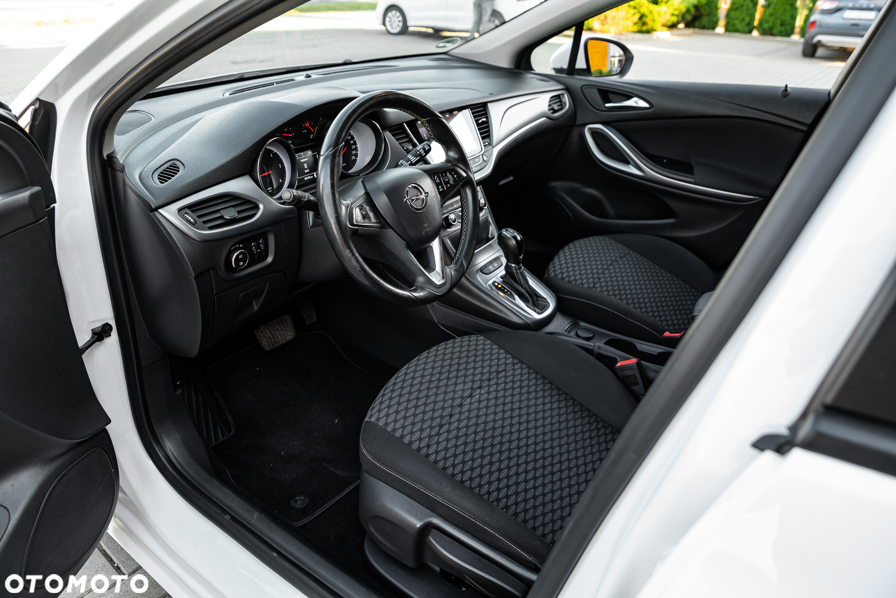 Opel Astra 1.6 D (CDTI) Automatik Sports Tourer Dynamic - 19