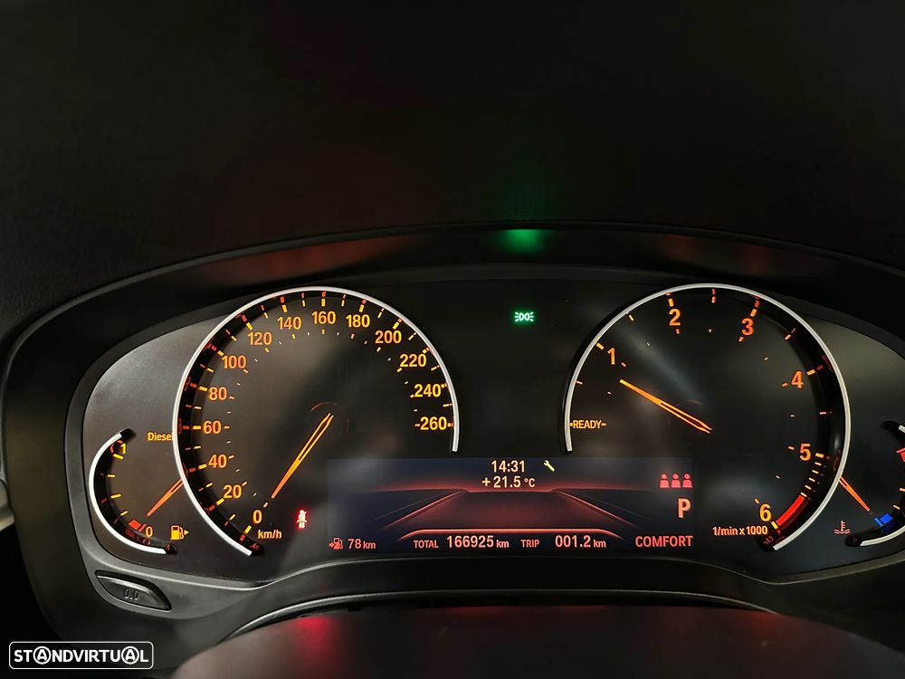 BMW 520 d Auto - 11
