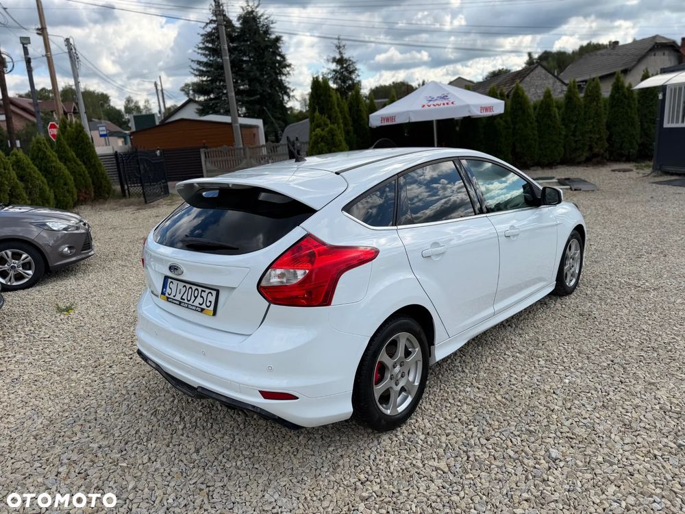Ford Focus 1.6 EcoBoost Start-Stopp-System Titanium - 5