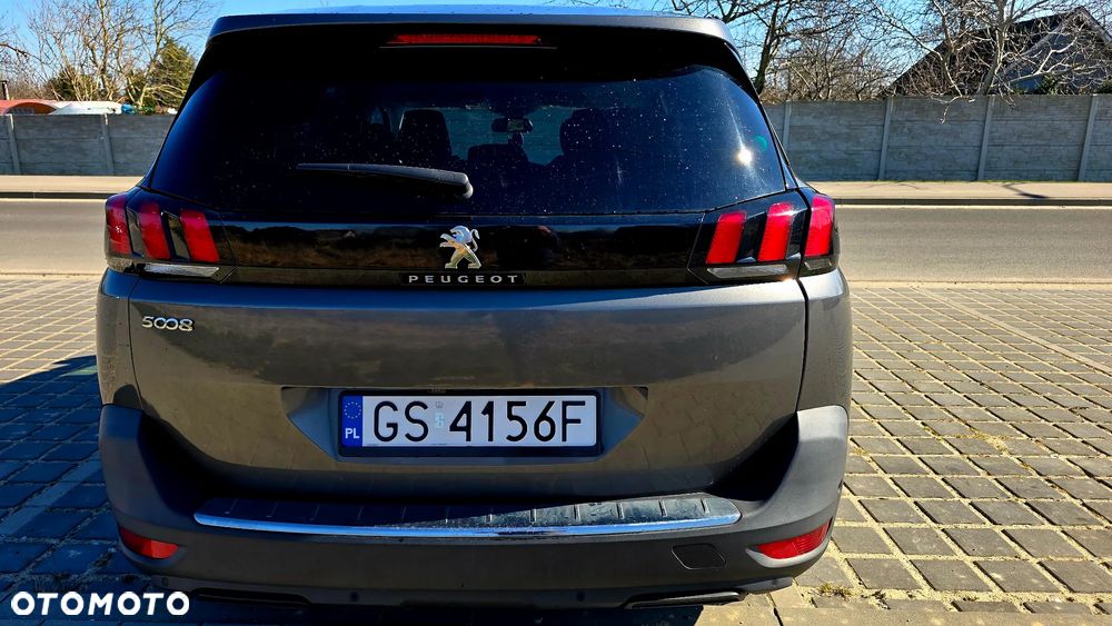 Peugeot 5008 1.6 BlueHDI Allure S&S EAT6 - 7