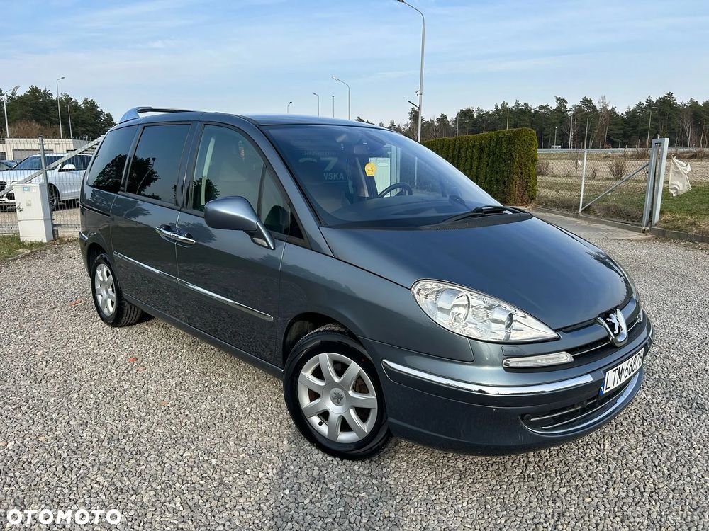 Peugeot 807 HDi 135 Premium - 2