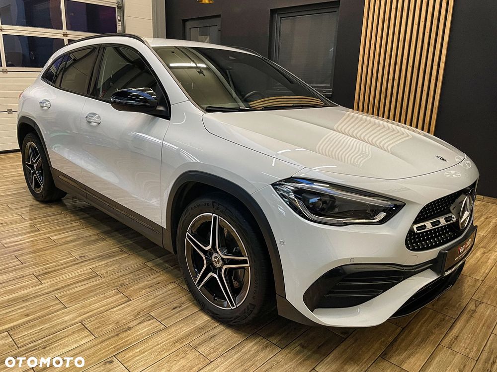 Mercedes-Benz GLA 250 AMG Line - 6