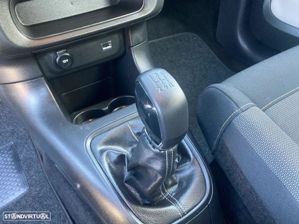 Citroën C3 1.2 PureTech Feel Pack - 22