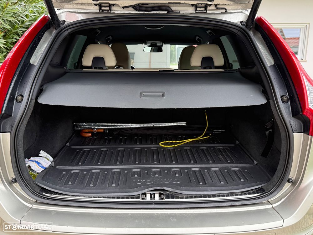 Volvo XC 60 D3 Geartronic Momentum - 9