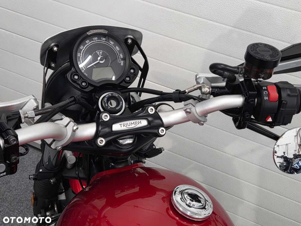 Triumph Street Scrambler - 7