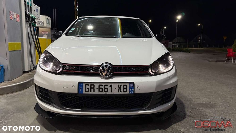 Volkswagen Golf - 16