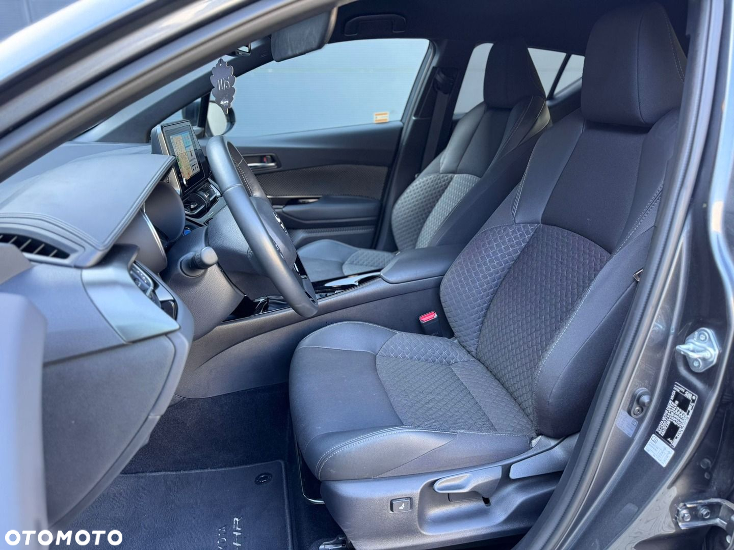 Toyota C-HR 1.8 Hybrid Style - 11
