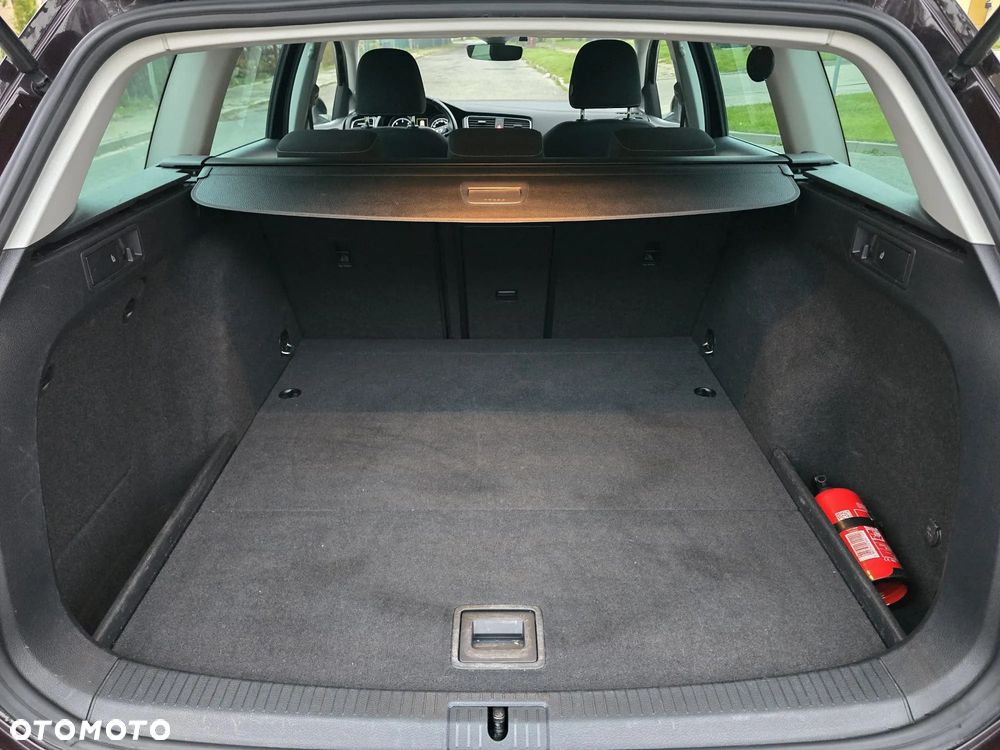 Volkswagen Golf Variant 2.0 TDI SCR Highline - 35