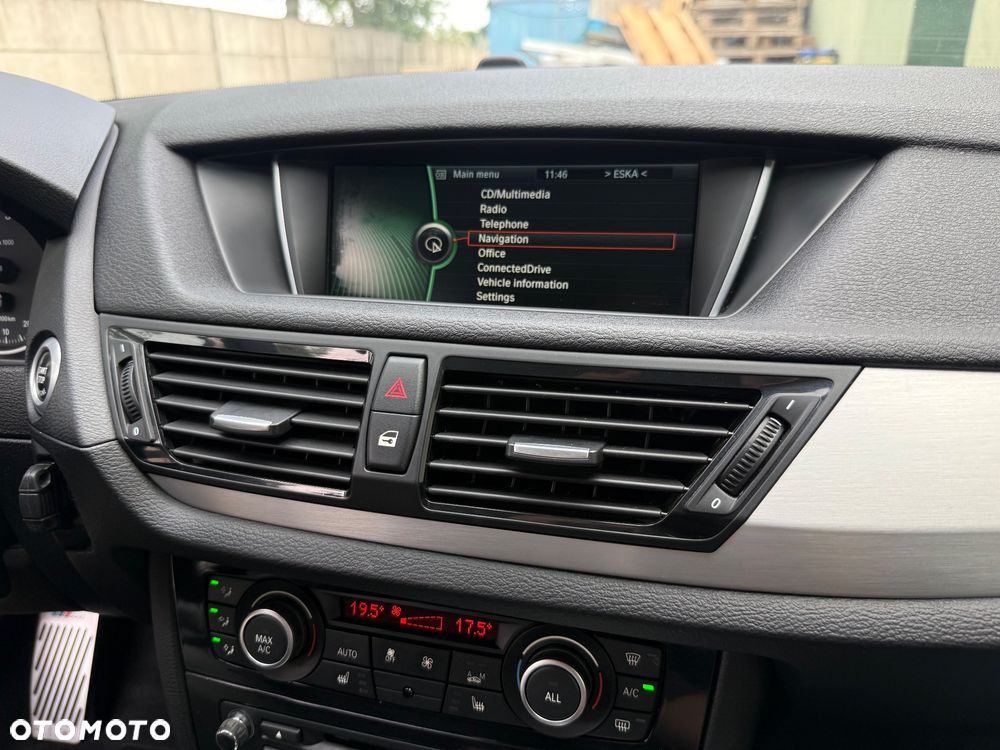 BMW X1 - 18