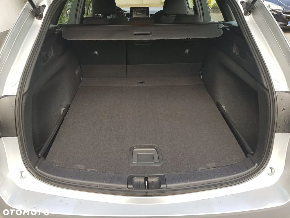 Toyota Corolla 1.8 Hybrid Comfort - 14