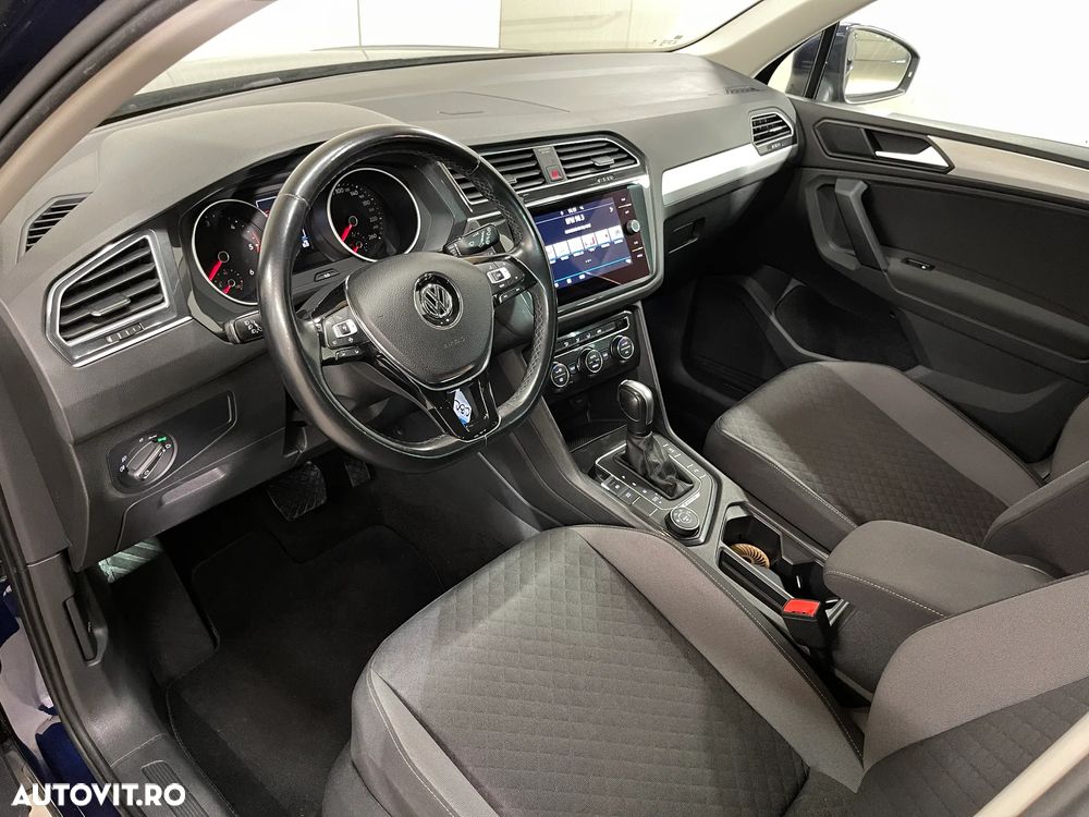 Volkswagen Tiguan 2.0 TDI SCR 4Motion DSG Comfortline - 5