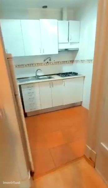 "OPORTUNIDADE" 3  apartamentos T2 - Grande imagem: 2/9