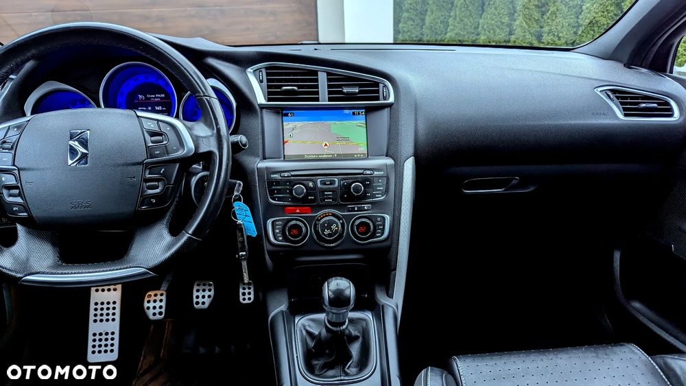 Citroën DS4 VTi 120 Urban Show - 32