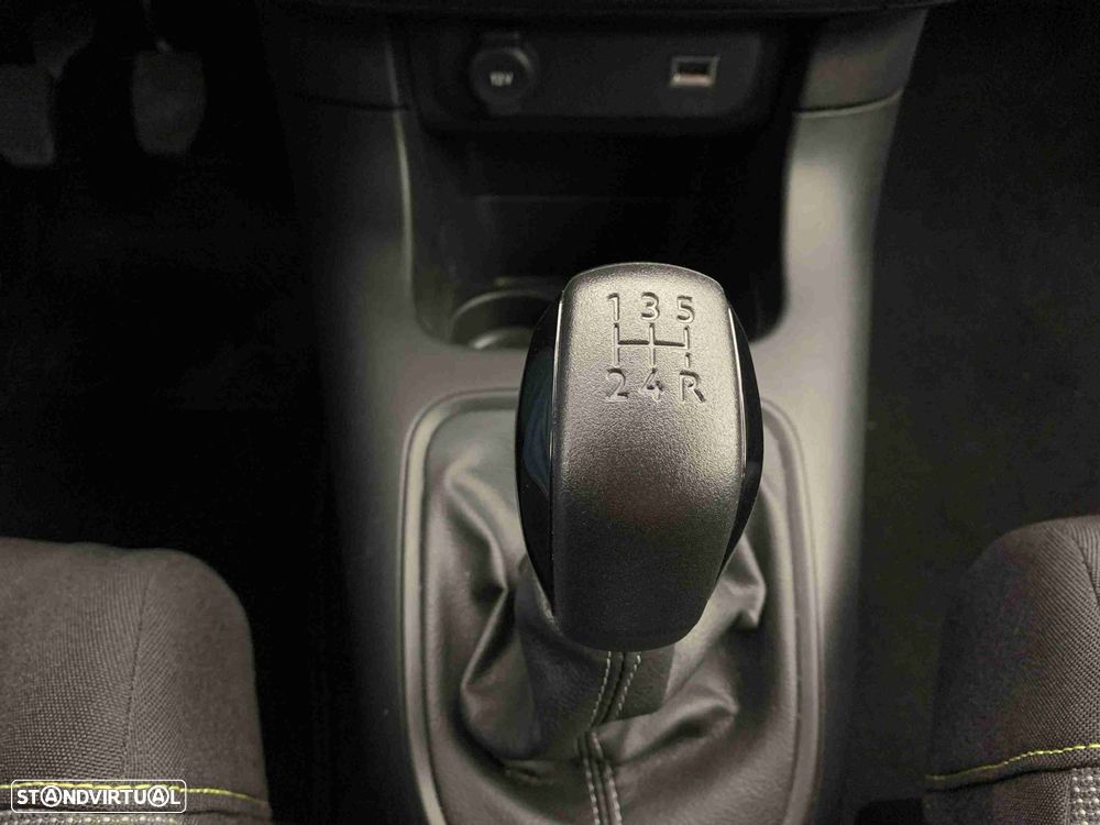 Citroën C3 1.2 PureTech Plus - 10