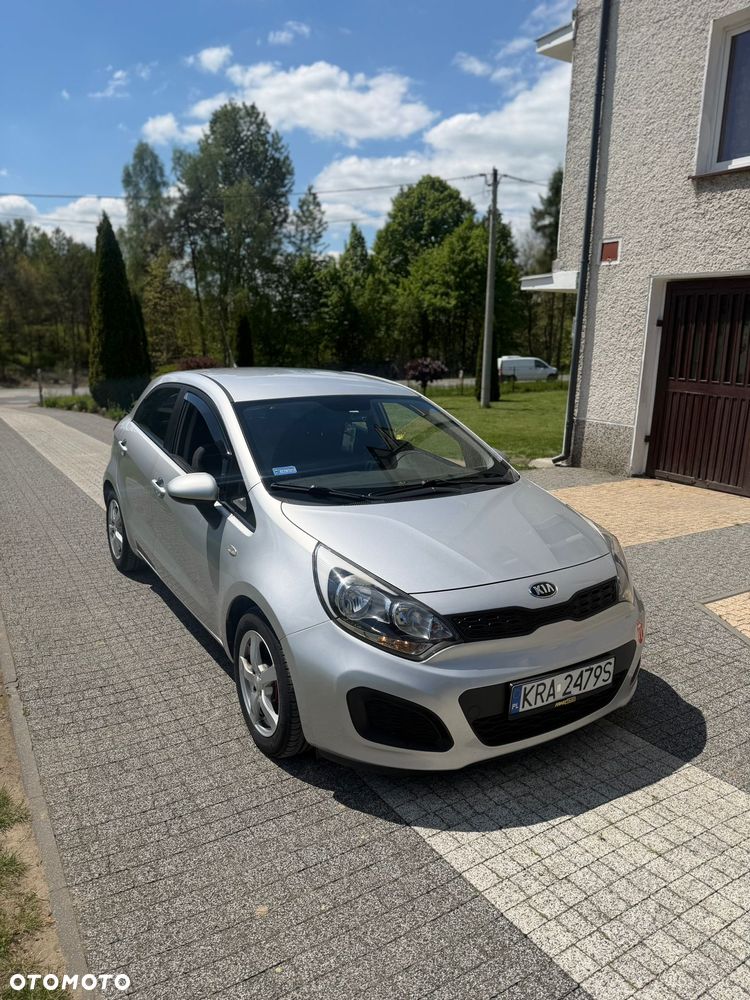 Kia Rio 1.4 crdi M - 2