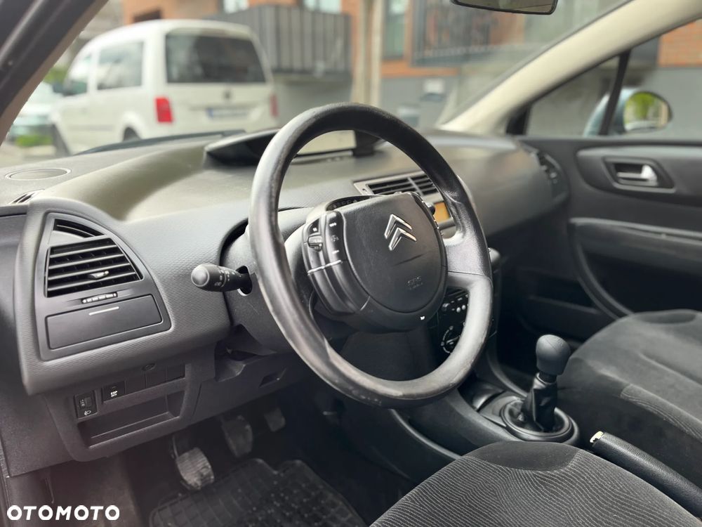 Citroën C4 - 23