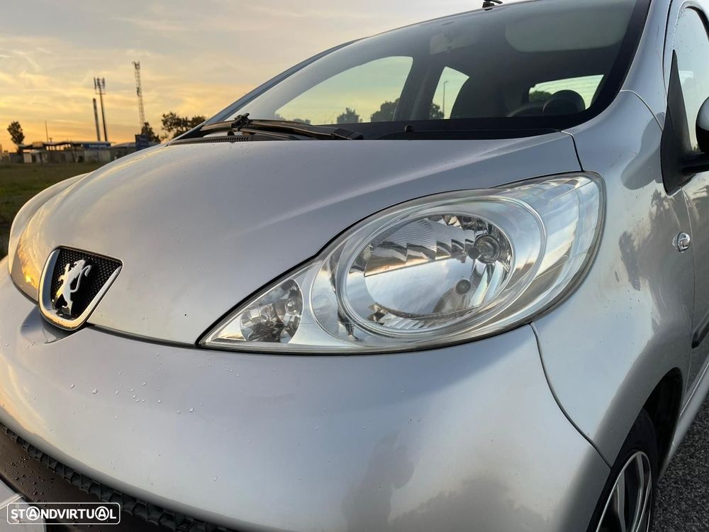 Peugeot 107 1.0 Urban - 18