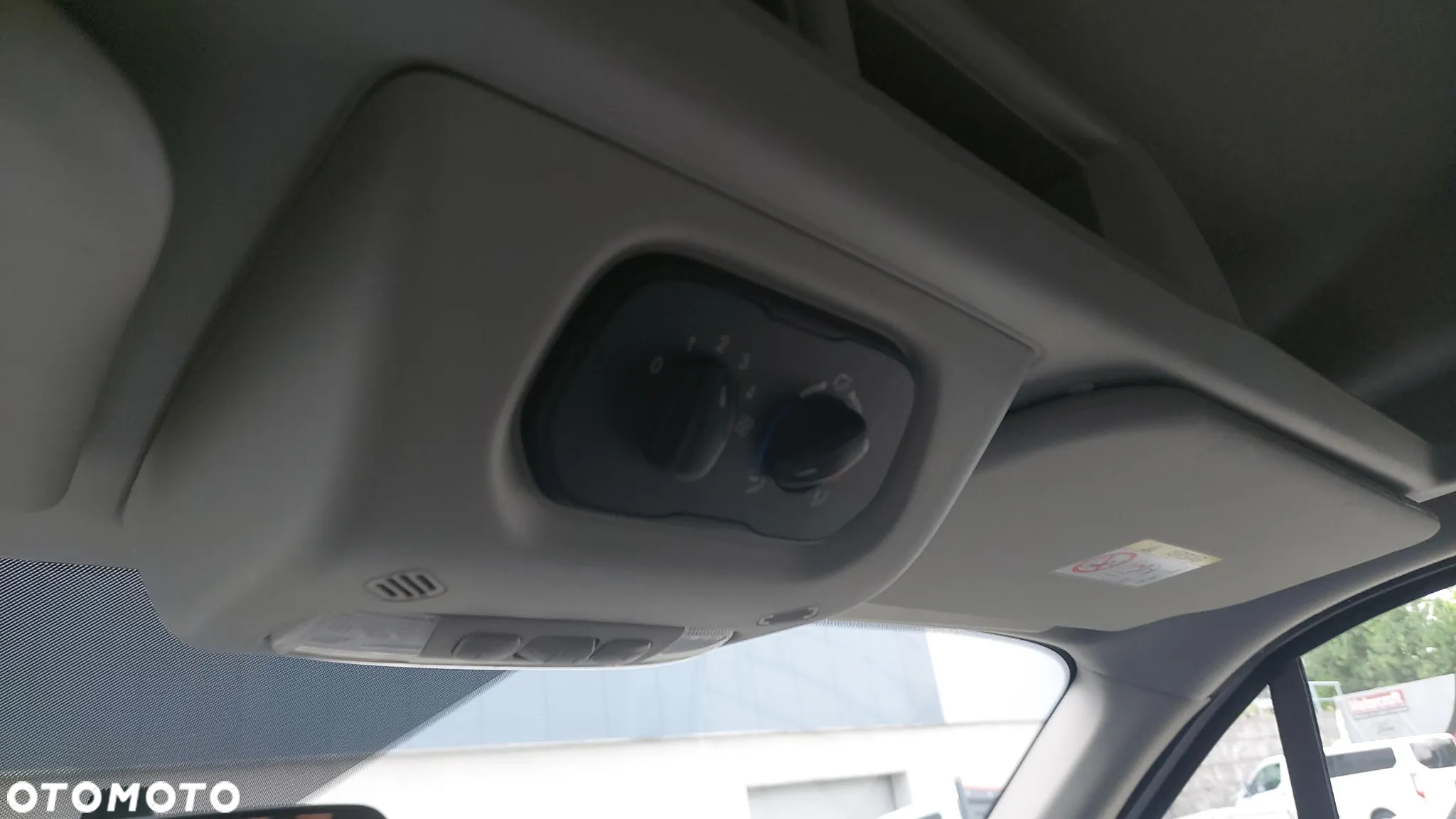 Ford Transit 350 L3H2 Trend - 35