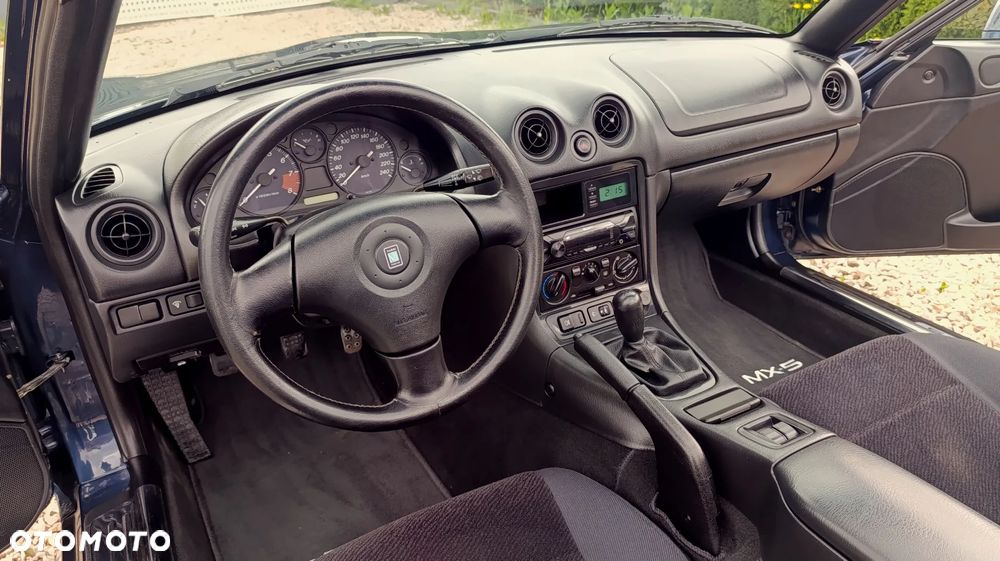 Mazda MX-5 1.6i 16V - 31