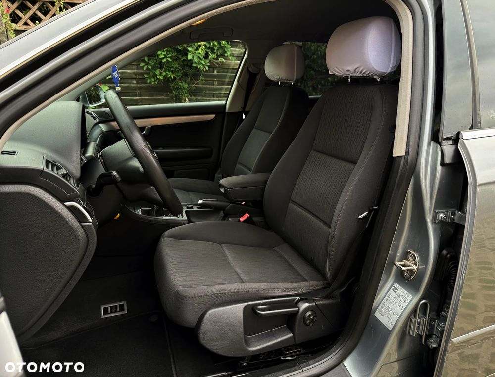 Audi A4 Avant 2.0 TDI - 15