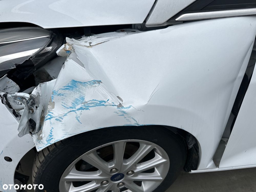 Ford Fiesta 1.5 TDCi S&S TITANIUM - 9