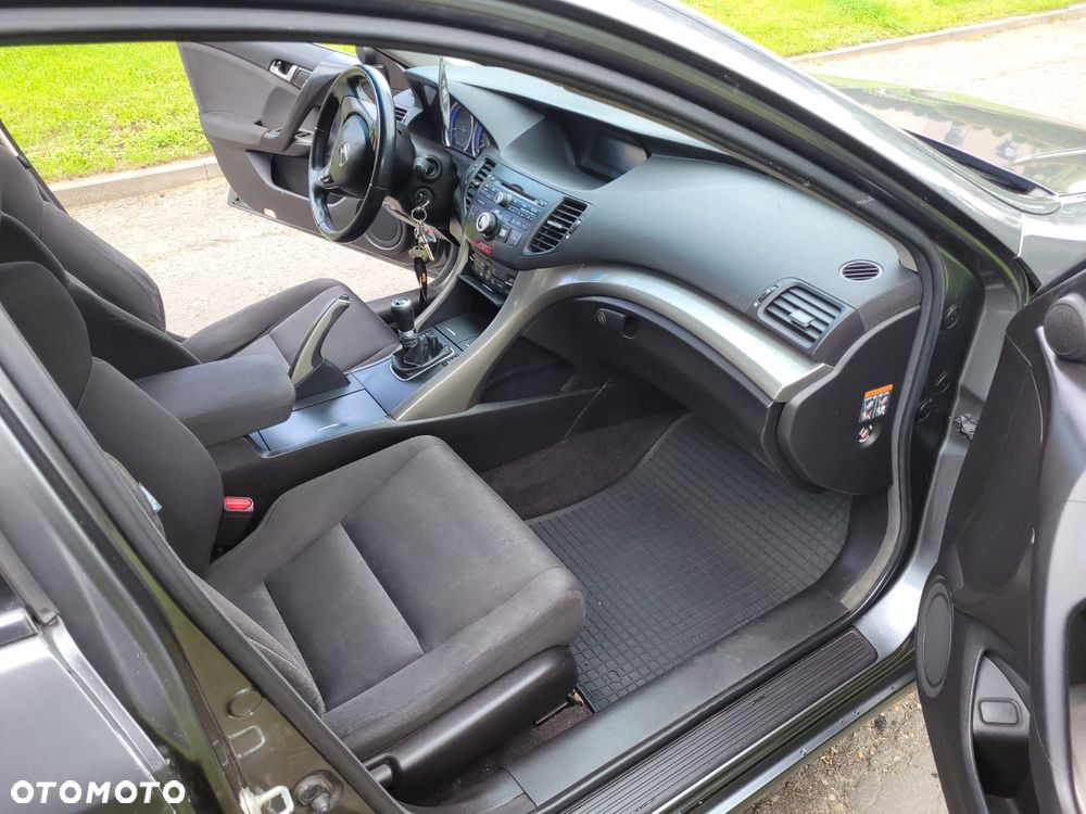 Honda Accord 2.0 Elegance - 9