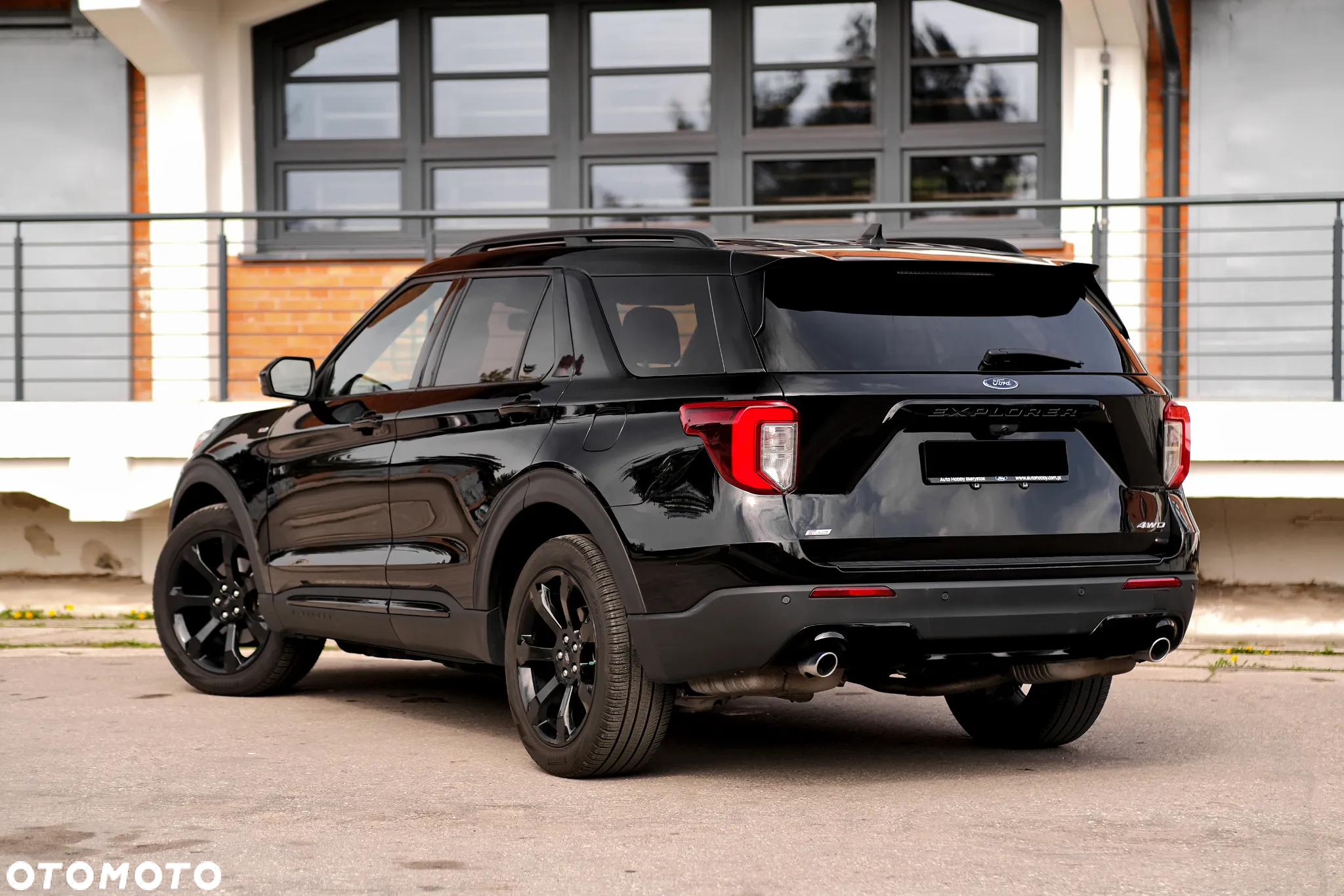 Ford Explorer - 9