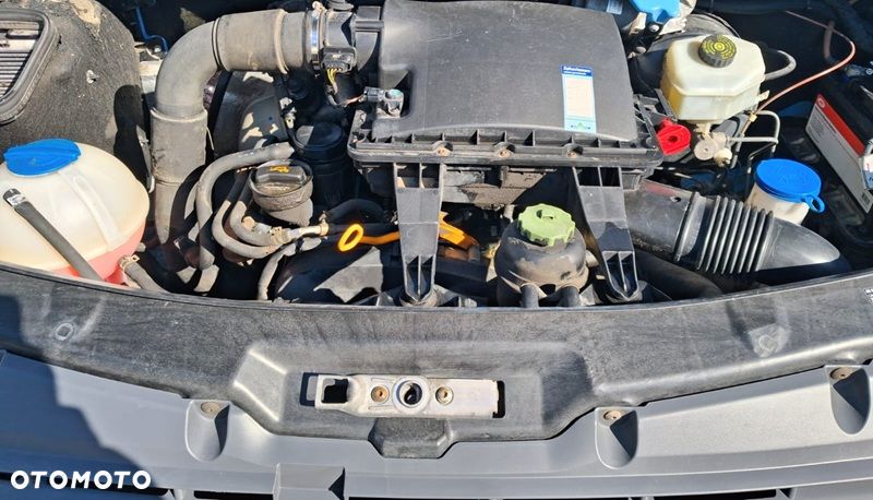 Volkswagen CRAFTER - 9