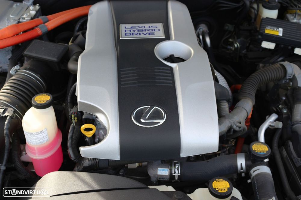Lexus IS 300H F Sport - 49