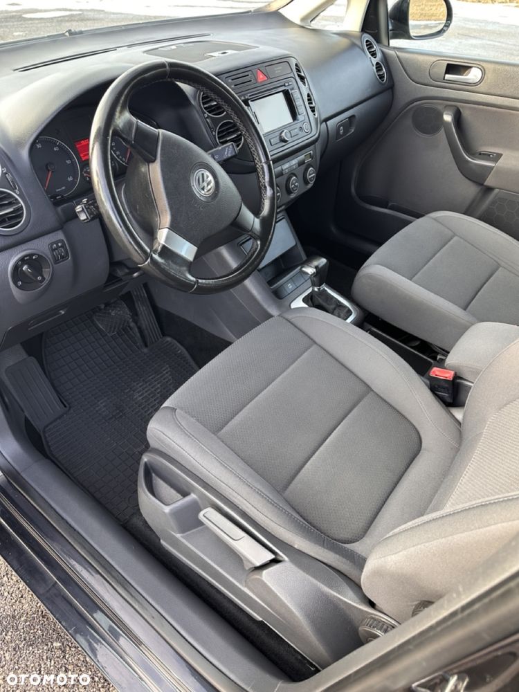 Volkswagen Golf Plus 1.9 TDI Sportline DSG - 13