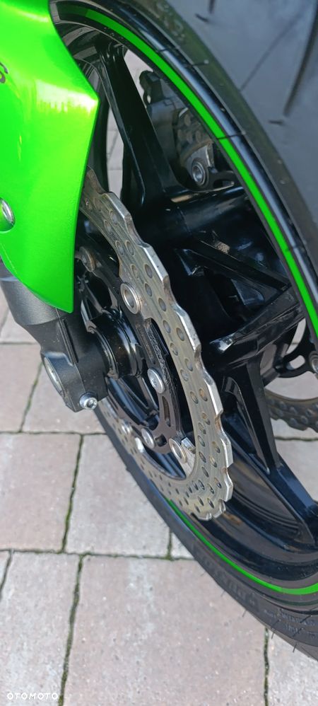 Kawasaki Z 900 - 17