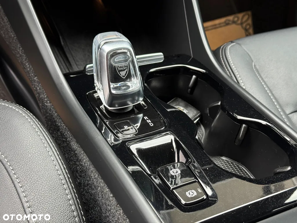 Volvo XC 40 D3 Inscription - 32