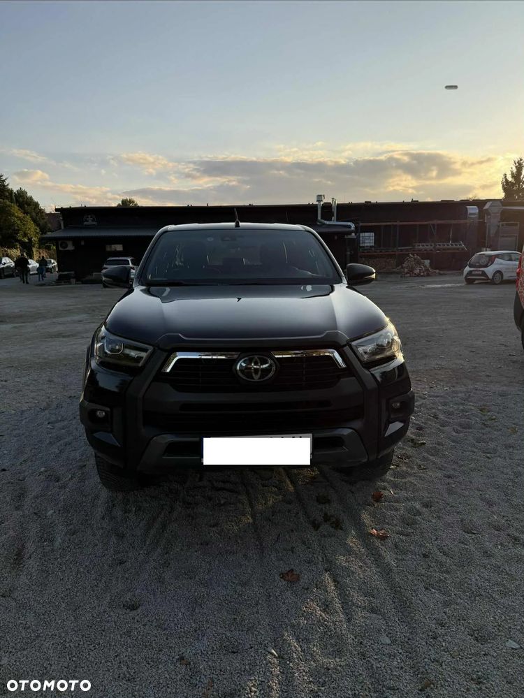 Toyota Hilux 2.8 D-4D Double Cab Invincible Sport 4x4 - 1