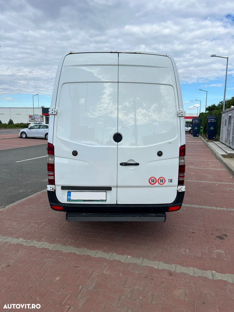 Mercedes-Benz Sprinter 906.211 - 14