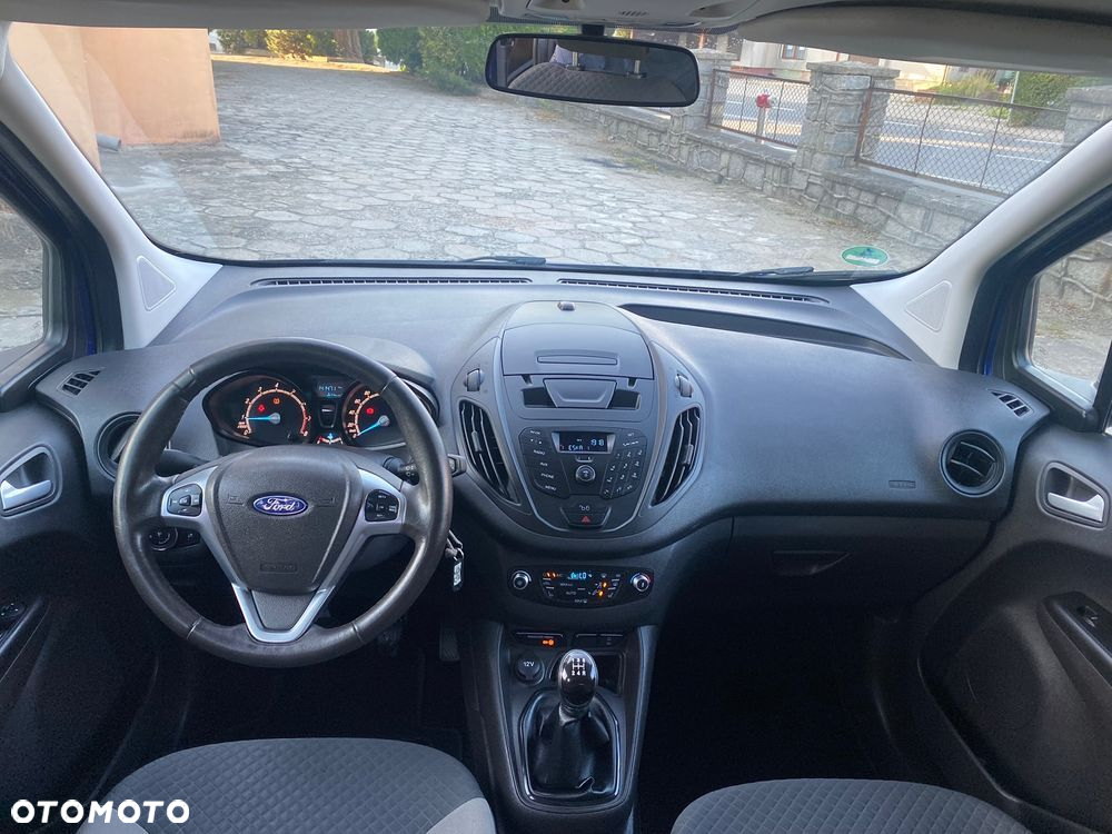Ford Tourneo Courier 1.0 EcoBoost S&S Ambiente - 16