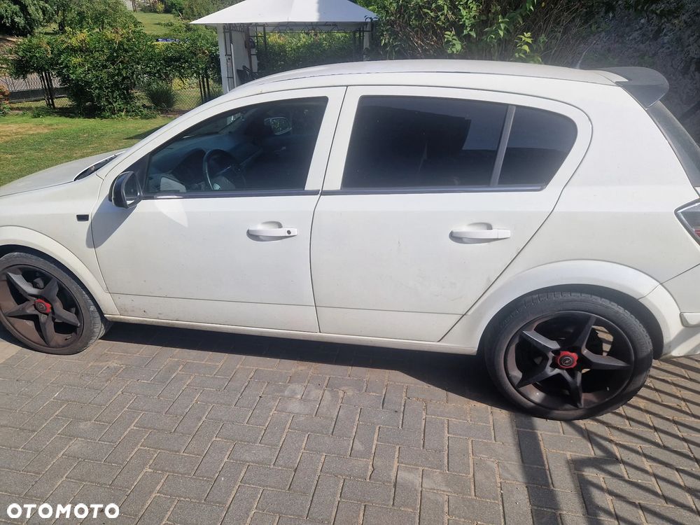 Opel Astra 1.7 CDTI - 8