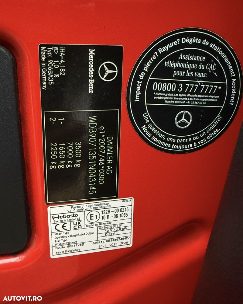Mercedes-Benz Sprinter 319 - 12