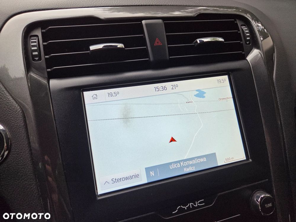 Ford Mondeo 2.0 Hybrid Titanium - 32