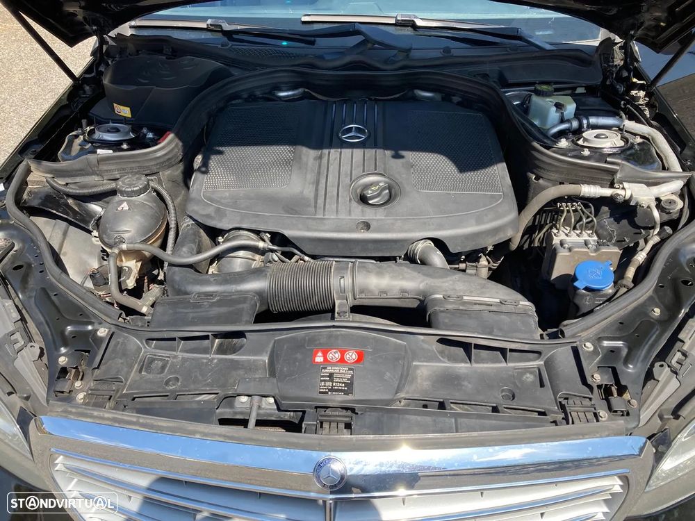 Mercedes-Benz E 200 CDi Avantgarde BE Auto. - 23