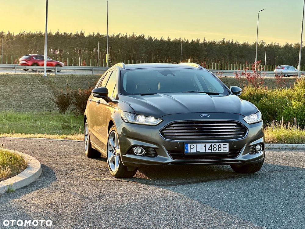 Ford Mondeo 2.0 TDCi Titanium PowerShift - 4