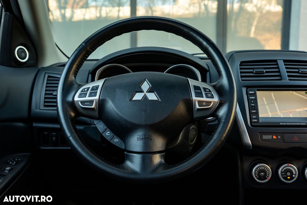 Mitsubishi ASX 1.8 DI-D 4WD Instyle - 13