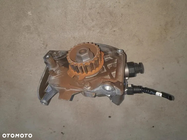 pompa wtryskowa Ford C-Max MK2 II  1.5 TDCi 9811347280 - 3