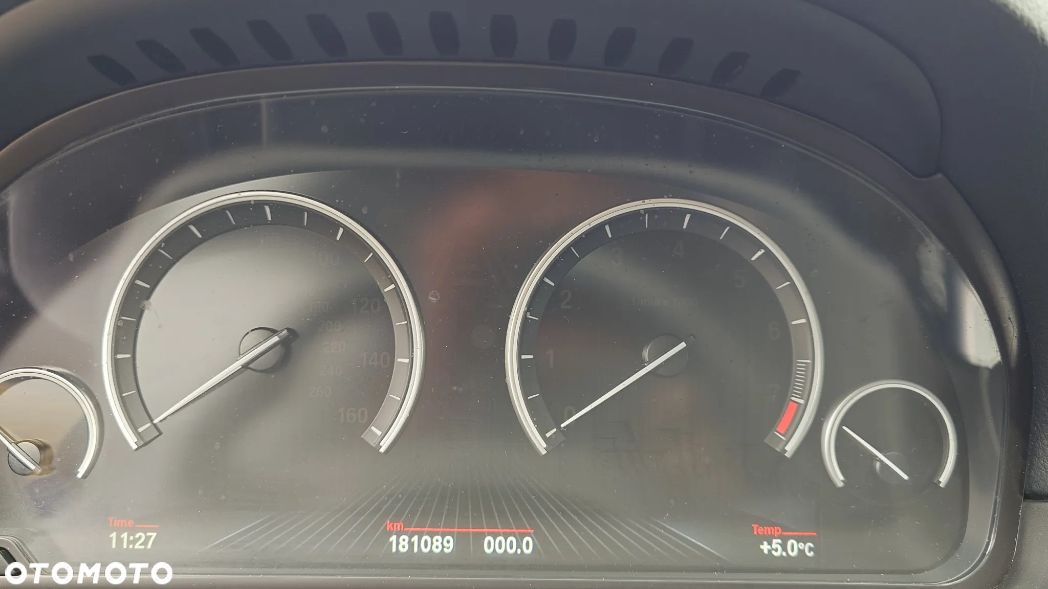 BMW Seria 5 535i xDrive Luxury Line - 22