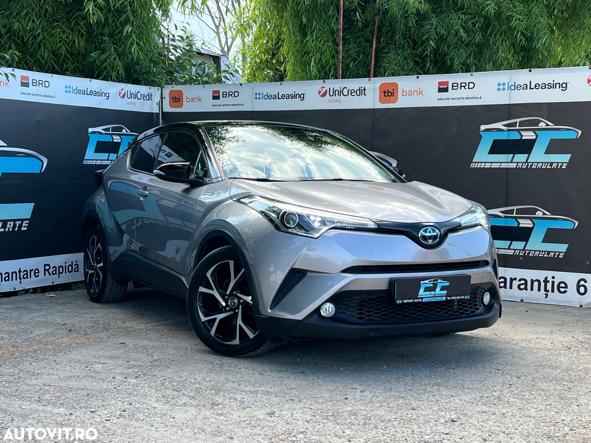 Toyota C-HR 1.8 HSD 122 CP 4x2 CVT C-ult Style bi-tone - 3