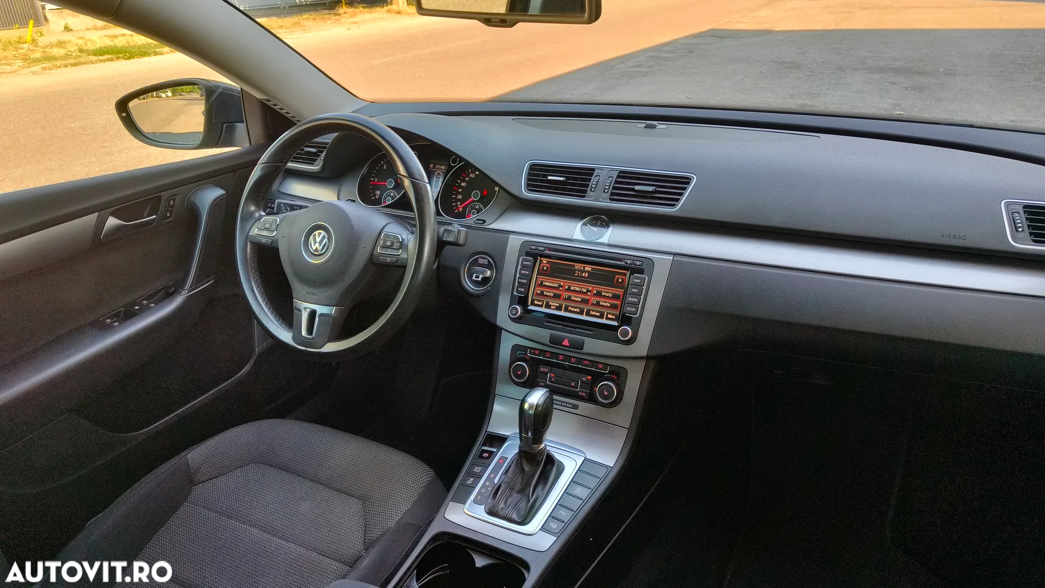 Volkswagen Passat Variant 2.0 Blue TDI DSG SCR Comfortline - 6