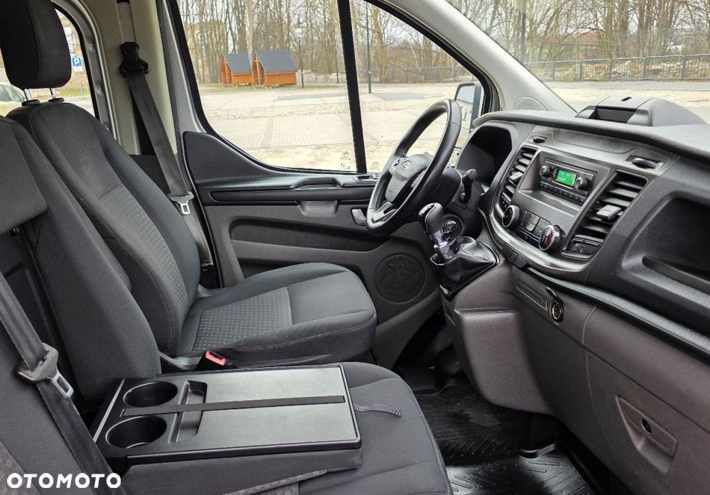 Ford Transit Custom - 19