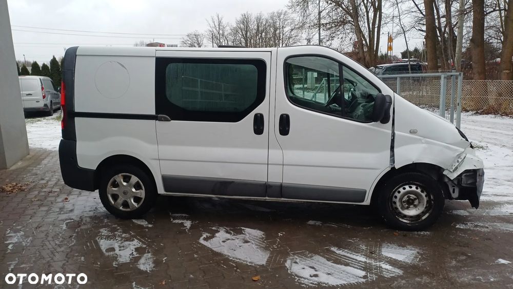 Renault Trafic - 4