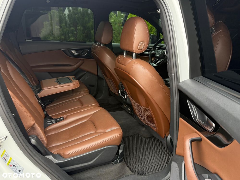 Audi Q7 3.0 TFSI Quattro Tiptronic - 13